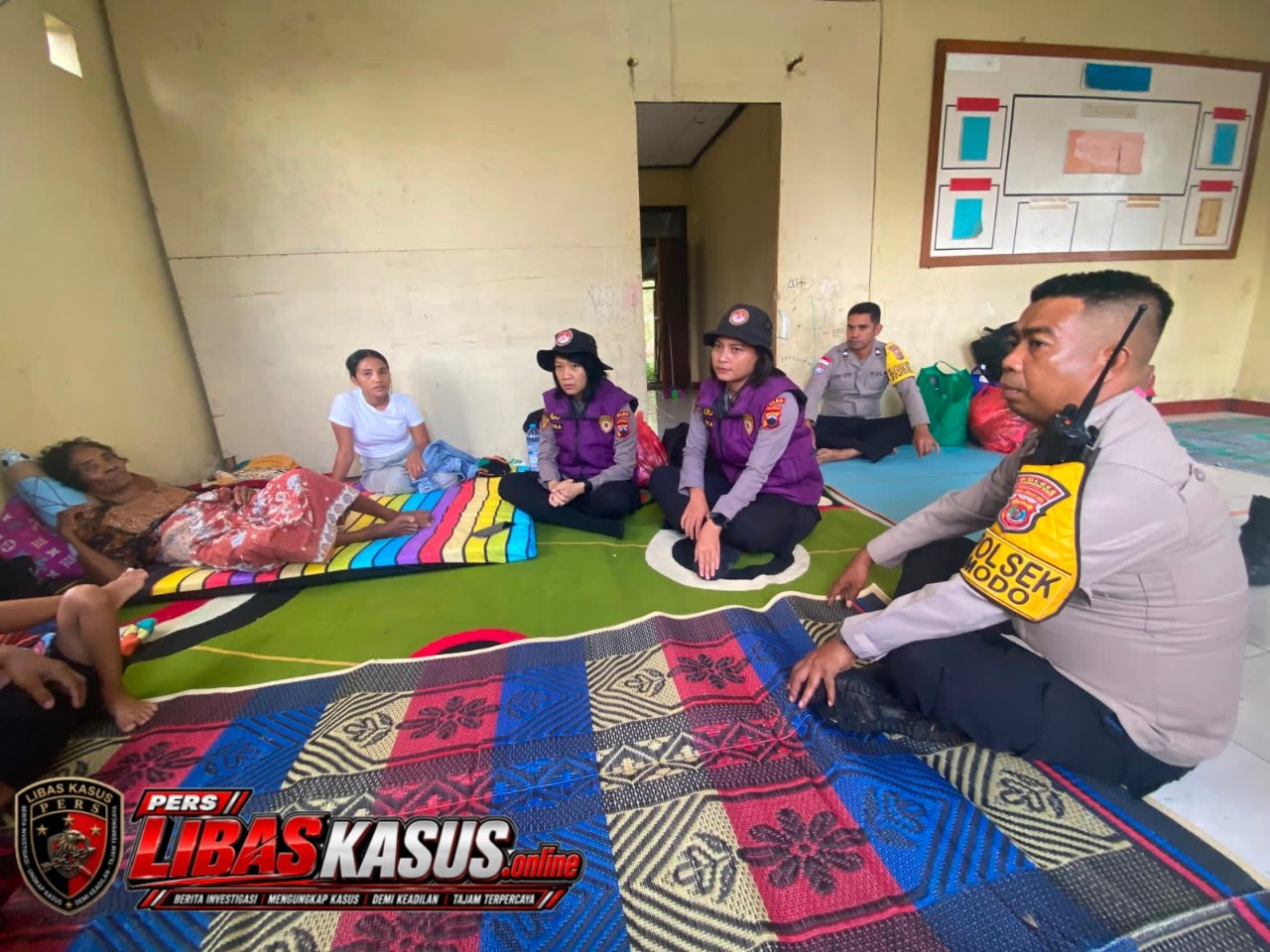 Polri Berikan Konseling dan Trauma Healing bagi Korban Gempa di Manggarai Barat