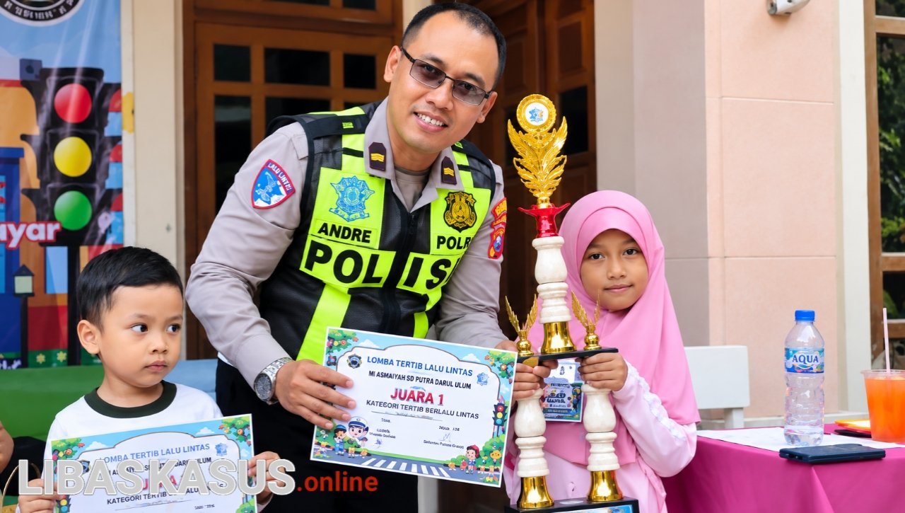Edukasi Tertib Lalu Lintas Sejak Dini, Ratusan Anak TK Ikuti Lomba Sepeda di Gresik