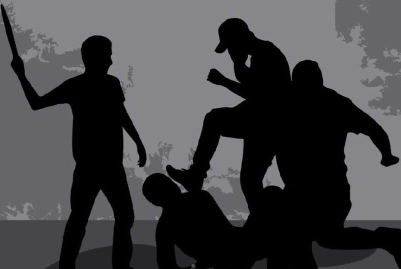 Konvoi Tengah Malam Berujung Pengeroyokan, 3 Diduga Anggota Gangster Diamankan Anggota Personel Polrestabes Surabaya