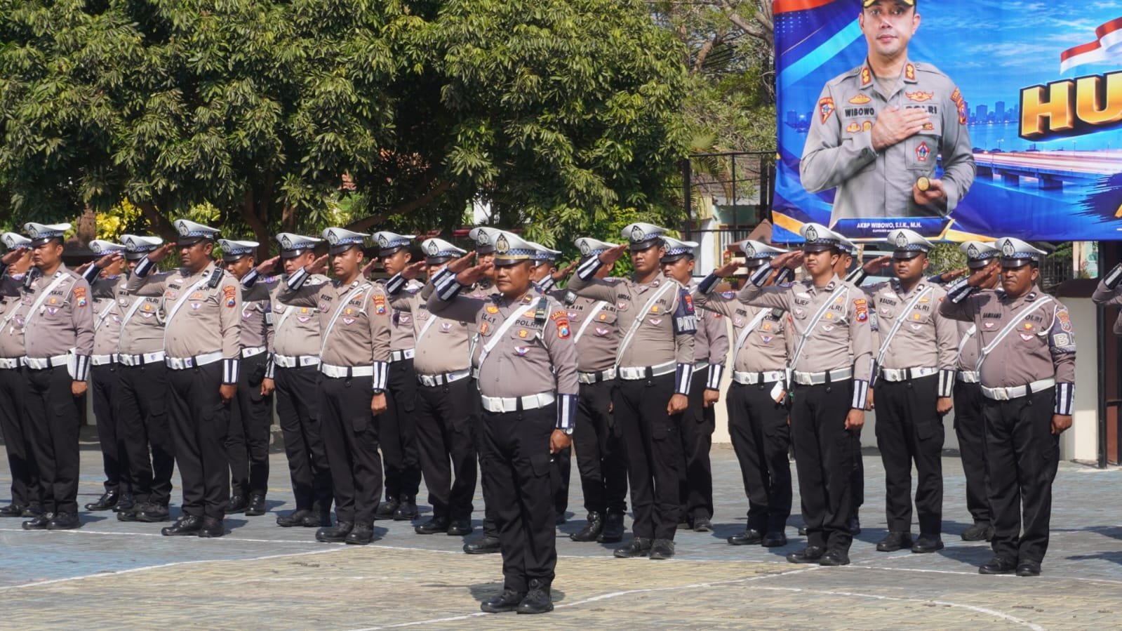 Peringati HUT Lalu Lintas Bhayangkara ke-71, Polres Bangkalan Tekankan Humanisme dan Keselamatan Masyarakat