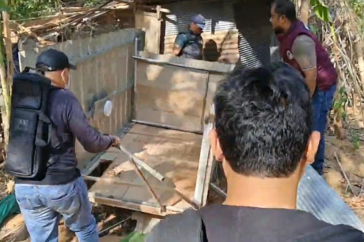 Polres Sampang Musnahkan 18 Bilik Diduga Sarang Narkoba, Sejumlah Barang Bukti Ditemukan