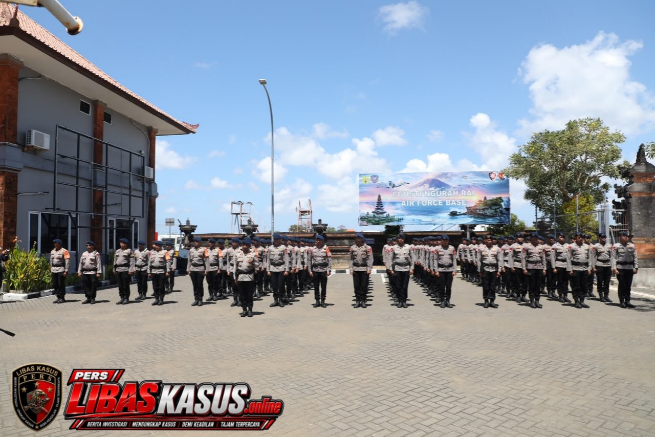 Polri Kerahkan 300 Personel Brimob dari Kaltim dan Bali untuk Tangani Karhutla di Kalbar