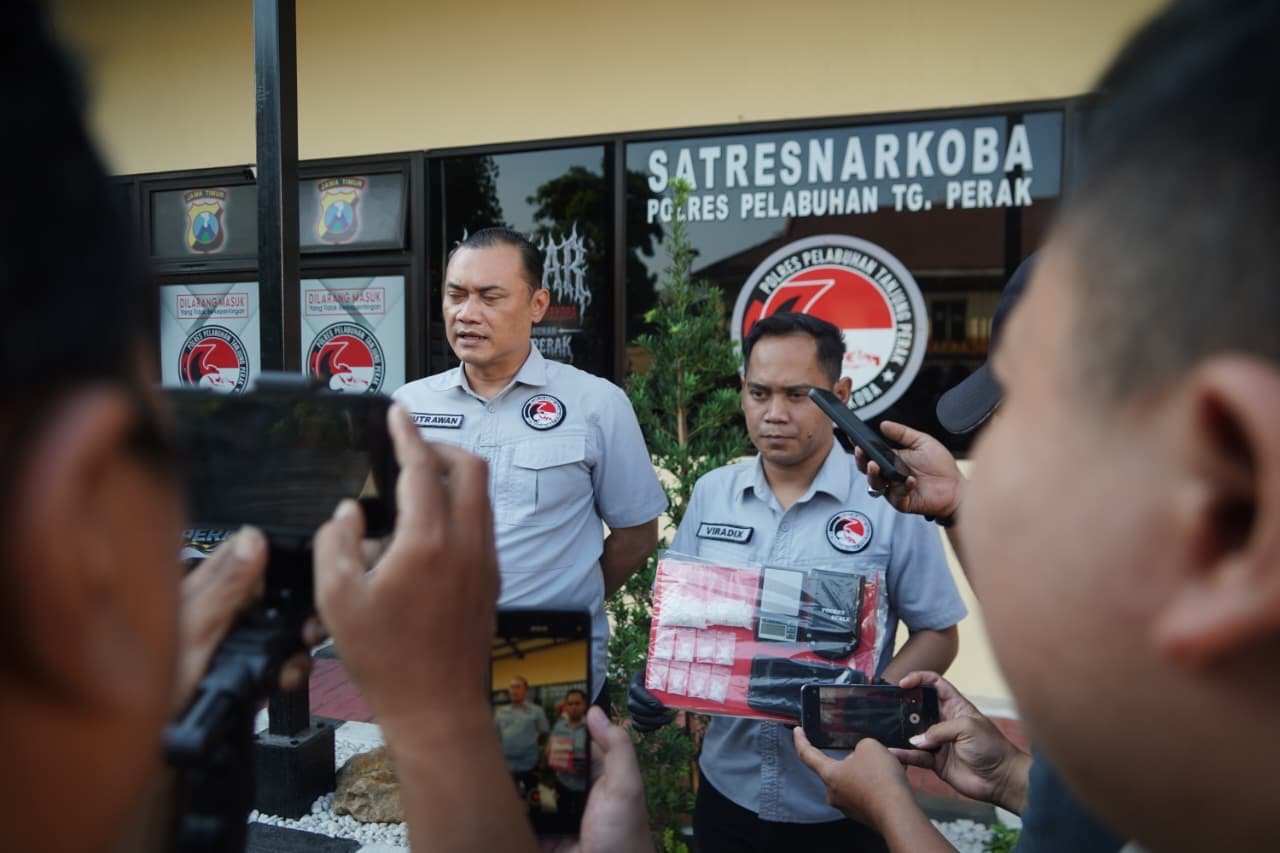 Polres Tanjung Perak Amankan Pengedar Sabu di Kenjeran, 65,51 Gram Sabu Disita